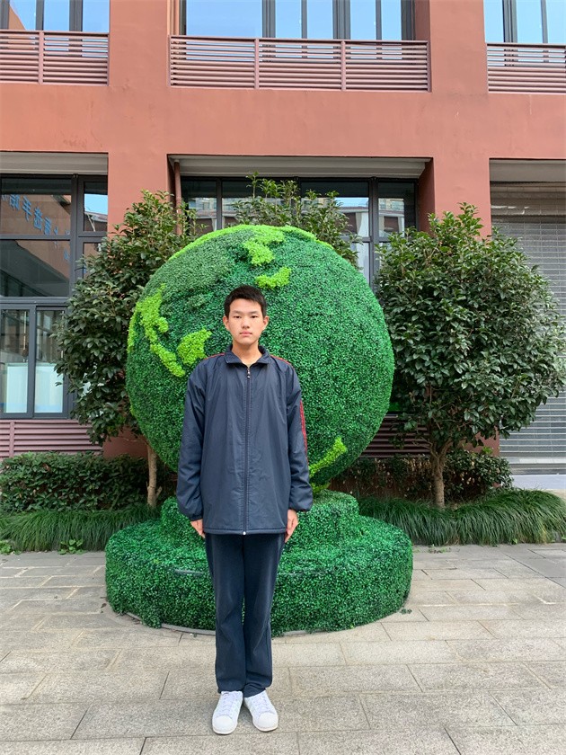 李亮同学.jpg