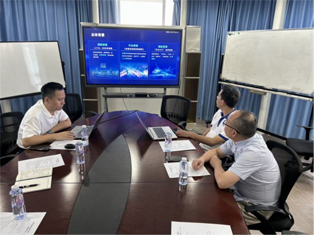 黄大年团队教师风采--上海民航职业技术学院 (5).png 黄大年团队教师风采--上海民航职业技术学院 (5).png