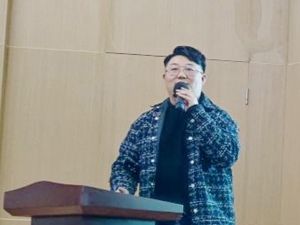 朱惟其.jpg 朱惟其.jpg