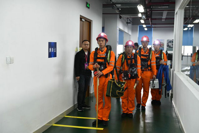 d30b9d11-a1fc-4582-924b-416bae603360.jpg