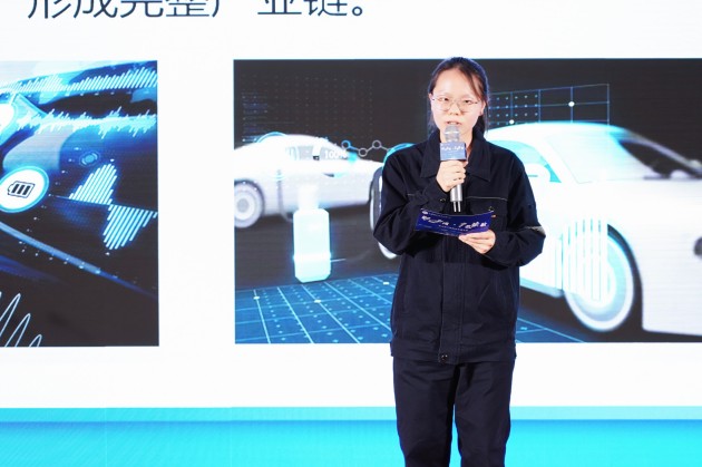 智能汽车学院学生.jpg 智能汽车学院学生.jpg