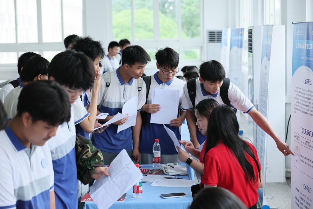 R1GL8879.jpg