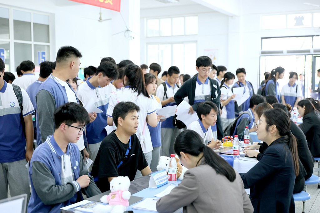 R1GL9139.jpg