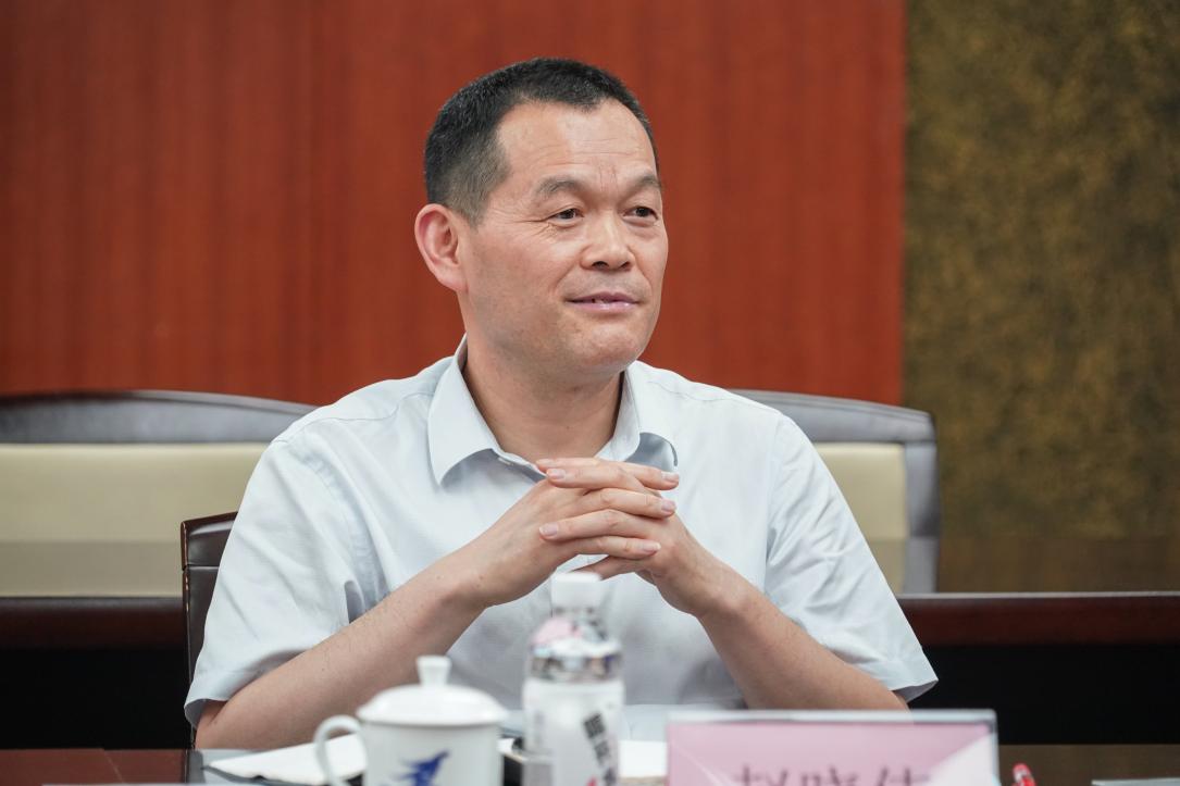 图片2.jpg 图片2.jpg